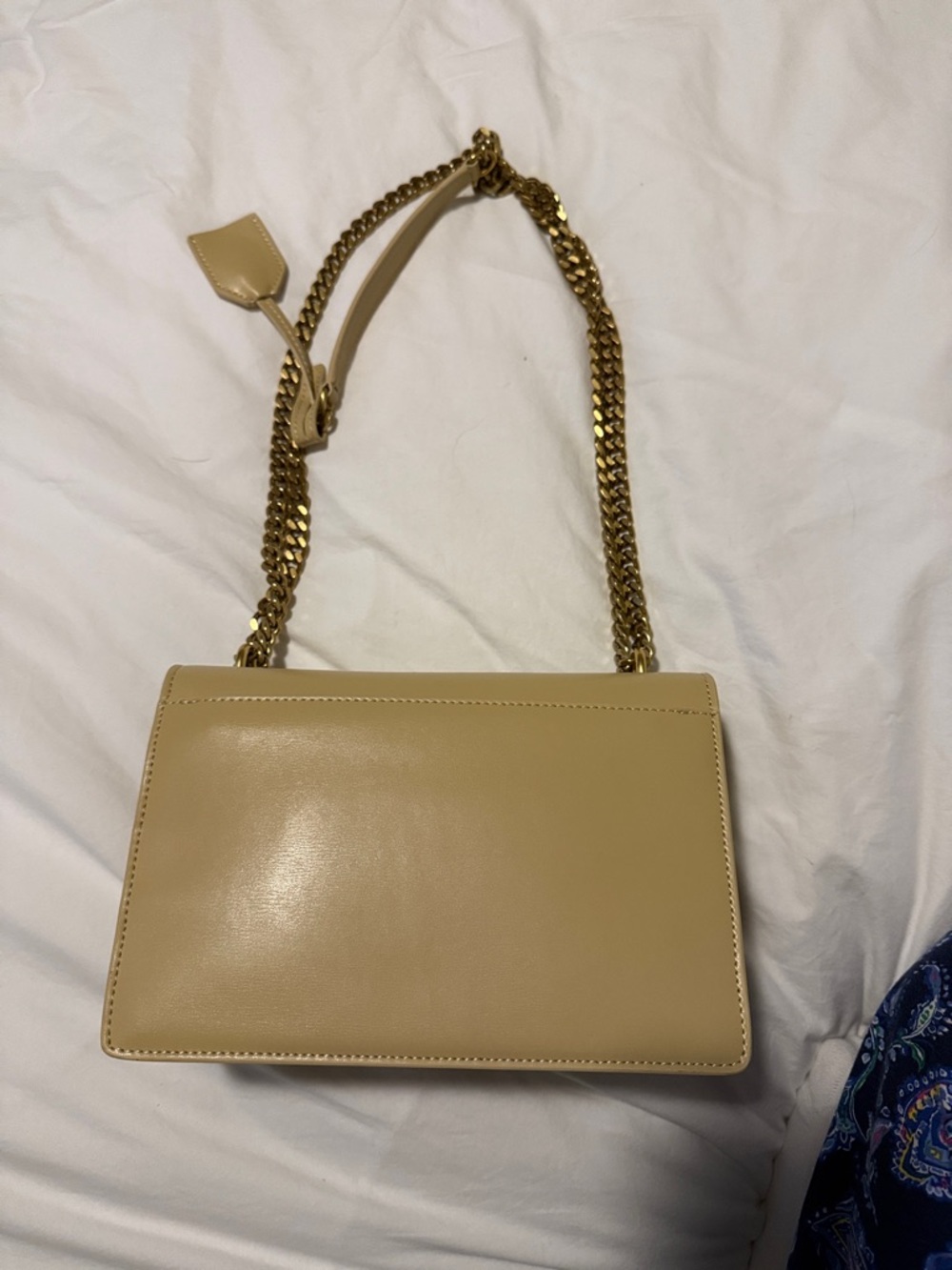 Saint Laurent Tan Leather Chain Shoulder Bag with Gold Hardware - Picture 4 of 4
